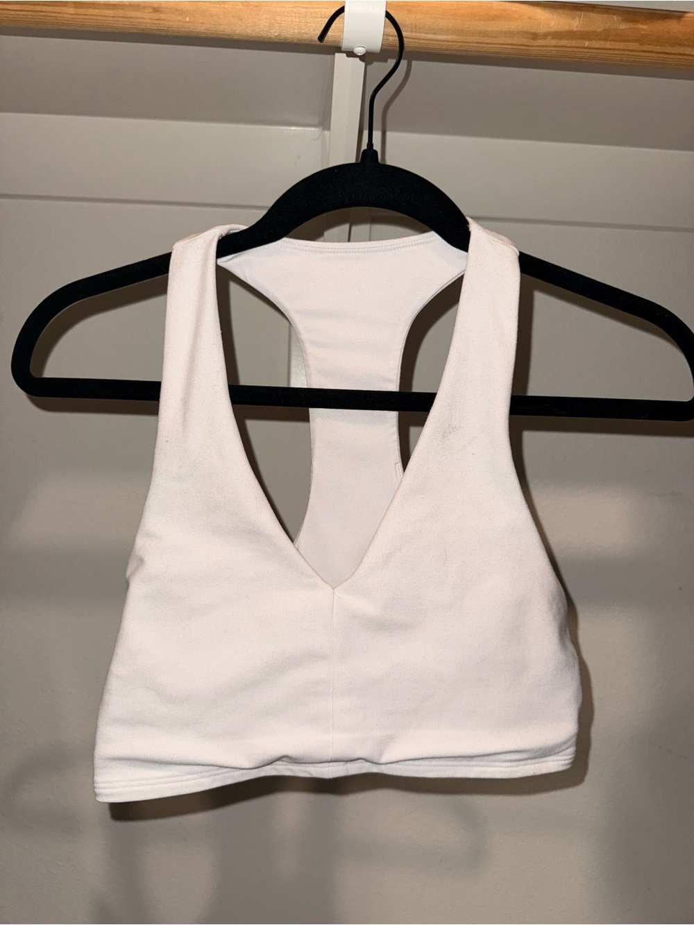 ALO Yoga White Racerback V-Neck Crop Sports Bra